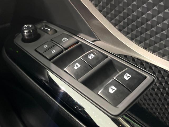 Ｃ－ＨＲ Ｇ　モード　ネロ　純正９インチナビ　バックカメラ　衝突軽減　レーダークルーズ　ＥＴＣ　ＢＳＭ　シートヒーター　スマートキー　オートエアコン　オートライト（49枚目）