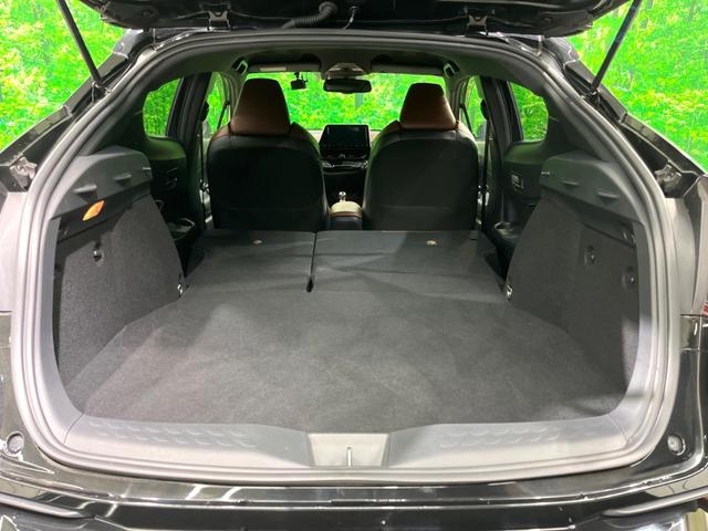 Ｃ－ＨＲ Ｇ　モード　ブルーノ　純正９インチナビ　バックカメラ　ハーフレザーシート　衝突軽減　ＢＳＭ　レーダークルーズ　ＥＴＣ　ドラレコ　フルセグ　シートヒーター　スマートキー　ＬＥＤヘッド　電動格納ミラー（11枚目）