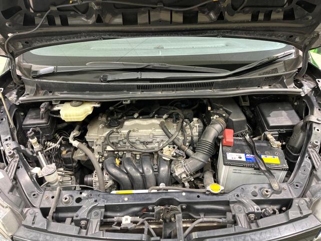 ヴォクシー ZS 純正9インチナビ 後席モニター 両側電動 バックカメラ フルセグ LEDヘッド Bluetooth ETC オートエアコン スマートキー 電動格納ミラー(19枚目)