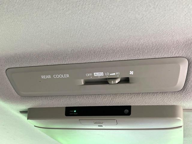 ヴォクシー ZS 純正9インチナビ 後席モニター 両側電動 バックカメラ フルセグ LEDヘッド Bluetooth ETC オートエアコン スマートキー 電動格納ミラー(38枚目)