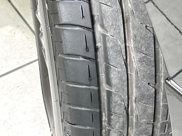 ヴォクシー ZS 純正9インチナビ 後席モニター 両側電動 バックカメラ フルセグ LEDヘッド Bluetooth ETC オートエアコン スマートキー 電動格納ミラー(56枚目)