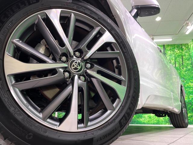 �y�����P�W�C���`�A���~�z�C�[���z�O�ςɃ}�b�`���������A���~�z�C�[���𑕒����Ă���܂��B�e��ЊO�A���~�z�C�[����A�X�^�b�h���X�^�C�����戵�����Ă���܂��B���񂲑��k����������