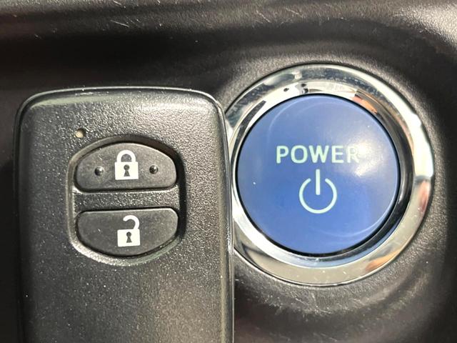 アクア Ｇ　純正ナビ　バックカメラ　ＥＴＣ　Ｂｌｕｅｔｏｏｔｈ　スマートキー　オートエアコン　純正１５インチアルミホイール　電動格納ミラー（7枚目）