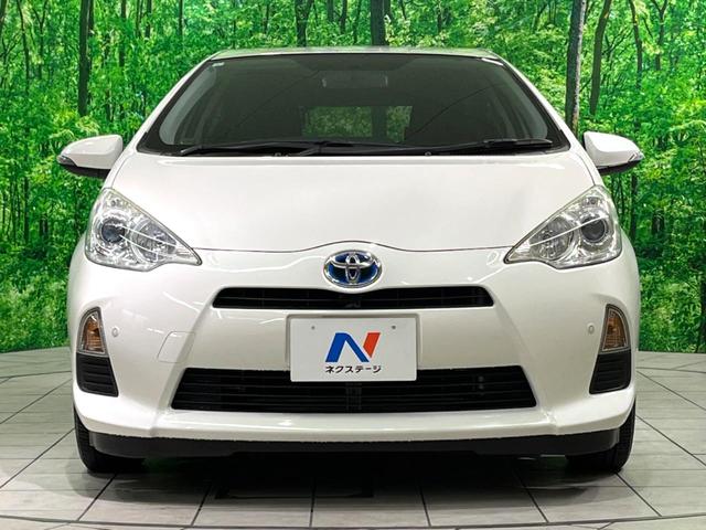 アクア Ｇ　純正ナビ　バックカメラ　ＥＴＣ　Ｂｌｕｅｔｏｏｔｈ　スマートキー　オートエアコン　純正１５インチアルミホイール　電動格納ミラー（15枚目）