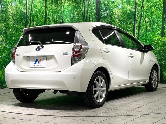 アクア Ｇ　純正ナビ　バックカメラ　ＥＴＣ　Ｂｌｕｅｔｏｏｔｈ　スマートキー　オートエアコン　純正１５インチアルミホイール　電動格納ミラー（18枚目）