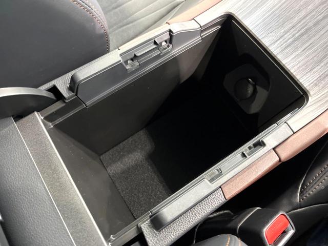 ハリアー G 純正8インチDA バックカメラ 衝突軽減 デジタルインナ‐ミラー レーダークルーズ パワーバックドア パワーシート ETC Bluetooth LEDヘッド スマートキー 電動格納(45枚目)