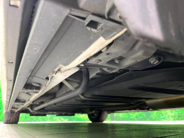 ヴォクシー ＺＳ　煌ＩＩＩ　後期　ＢＩＧ－Ｘ９インチナビ　後席モニター　バックカメラ　両側電動スライド　ＥＴＣ　ドラレコ　フルセグ　Ｂｌｕｅｔｏｏｔｈ　ハーフレザーシート　コーナーセンサー　ＬＥＤヘッド　スマートキー（28枚目）