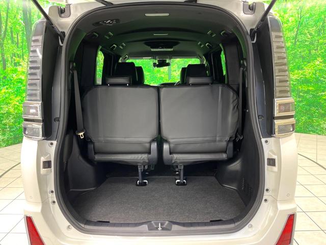 ヴォクシー ＺＳ　煌ＩＩＩ　後期　ＢＩＧ－Ｘ９インチナビ　後席モニター　バックカメラ　両側電動スライド　ＥＴＣ　ドラレコ　フルセグ　Ｂｌｕｅｔｏｏｔｈ　ハーフレザーシート　コーナーセンサー　ＬＥＤヘッド　スマートキー（31枚目）