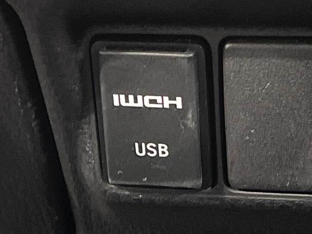 ヴォクシー ＺＳ　煌ＩＩＩ　後期　ＢＩＧ－Ｘ９インチナビ　後席モニター　バックカメラ　両側電動スライド　ＥＴＣ　ドラレコ　フルセグ　Ｂｌｕｅｔｏｏｔｈ　ハーフレザーシート　コーナーセンサー　ＬＥＤヘッド　スマートキー（45枚目）