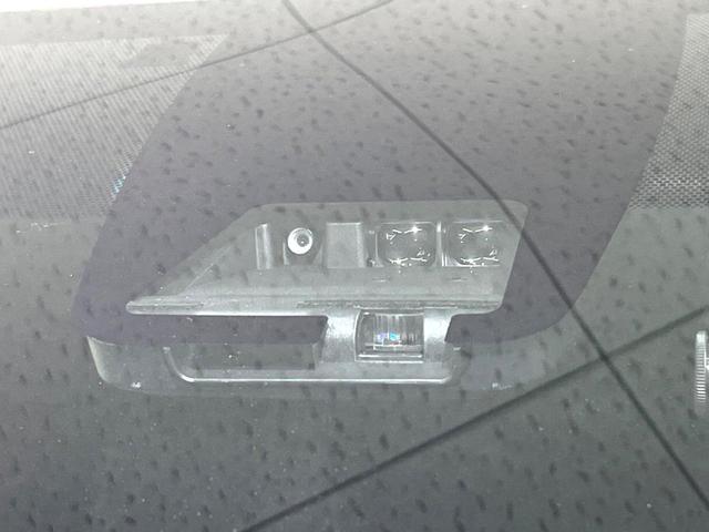 ヴォクシー ＺＳ　煌ＩＩＩ　後期　ＢＩＧ－Ｘ９インチナビ　後席モニター　バックカメラ　両側電動スライド　ＥＴＣ　ドラレコ　フルセグ　Ｂｌｕｅｔｏｏｔｈ　ハーフレザーシート　コーナーセンサー　ＬＥＤヘッド　スマートキー（69枚目）