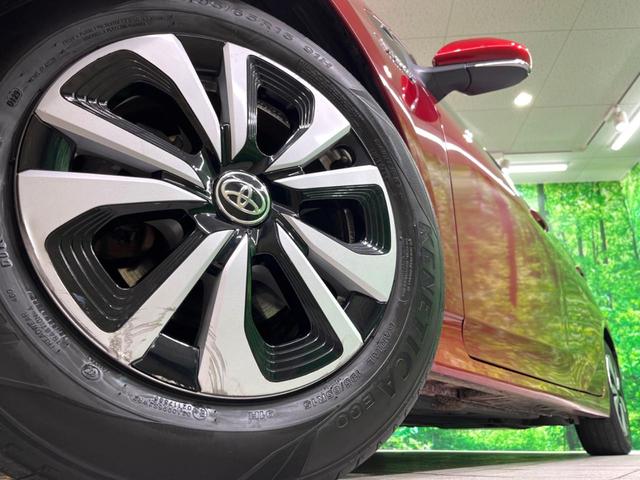 �y�����P�T�C���`�A���~�z�C�[���z�O�ςɃ}�b�`���������A���~�z�C�[���𑕒����Ă���܂��B�e��ЊO�A���~�z�C�[����A�X�^�b�h���X�^�C�����戵�����Ă���܂��B���񂲑��k����������