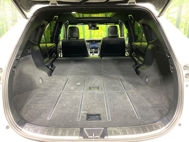 ハリアー プレミアム　ムーンルーフ　純正９インチナビ　バックカメラ　衝突軽減　レーダークルーズ　ハーフレザー　電動リアゲート　パワーシート　電子パーキング　ドラレコ　フルセグ　ＥＴＣ　Ｂｌｕｅｔｏｏｔｈ　ＬＥＤヘッド（11枚目）