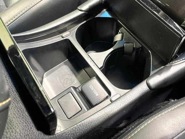 ハリアー プレミアム　ムーンルーフ　純正９インチナビ　バックカメラ　衝突軽減　レーダークルーズ　ハーフレザー　電動リアゲート　パワーシート　電子パーキング　ドラレコ　フルセグ　ＥＴＣ　Ｂｌｕｅｔｏｏｔｈ　ＬＥＤヘッド（42枚目）