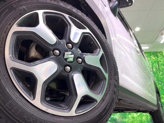 �y�����P�T�C���`�A���~�z�C�[���z�O�ςɃ}�b�`���������A���~�z�C�[���𑕒����Ă���܂��B�e��ЊO�A���~�z�C�[����A�X�^�b�h���X�^�C�����戵�����Ă���܂��B���񂲑��k����������