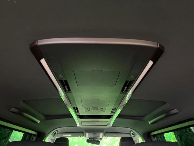 アルファードハイブリッド Ｚ　サンルーフ　ユニバーサルステップ　シグネチャーイルミブレード　純正１４インチナビ　全周囲カメラ　両側電動スライド　ＢＳＭ　衝突軽減　レーダークルーズ（32枚目）