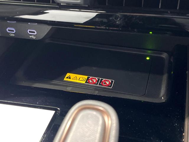 アルファードハイブリッド Ｚ　サンルーフ　ユニバーサルステップ　シグネチャーイルミブレード　純正１４インチナビ　全周囲カメラ　両側電動スライド　ＢＳＭ　衝突軽減　レーダークルーズ（53枚目）