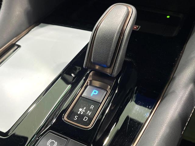 アルファードハイブリッド Ｚ　サンルーフ　ユニバーサルステップ　シグネチャーイルミブレード　純正１４インチナビ　全周囲カメラ　両側電動スライド　ＢＳＭ　衝突軽減　レーダークルーズ（54枚目）