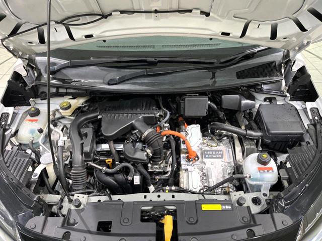 ノート Ｓ　ナビ　バックカメラ　衝突軽減　コーナーセンサー　ＥＴＣ　Ｂｌｕｅｔｏｏｔｈ　スマートキー　電子パーキング　オートエアコン　オートライト　電動格納ミラー（19枚目）