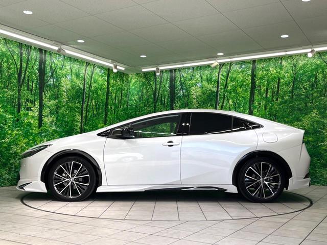 プリウス Ｚ　モデリスタエアロ　シグネチャーイルミ　純正１２インチナビ　全周囲カメラ　衝突軽減　レーダークルーズ　パワーシート　パワーバックドア　ステアリングヒーター（25枚目）