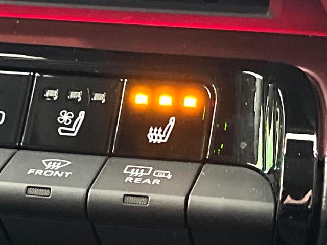 プリウス Ｚ　モデリスタエアロ　シグネチャーイルミ　純正１２インチナビ　全周囲カメラ　衝突軽減　レーダークルーズ　パワーシート　パワーバックドア　ステアリングヒーター（43枚目）