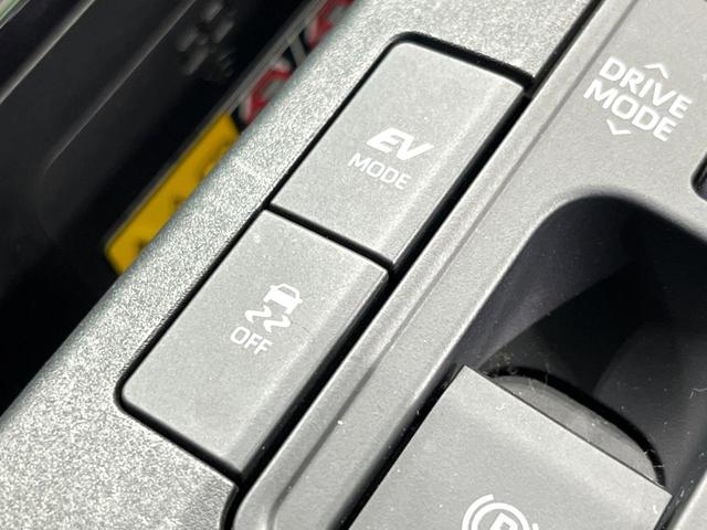 プリウス Ｚ　モデリスタエアロ　シグネチャーイルミ　純正１２インチナビ　全周囲カメラ　衝突軽減　レーダークルーズ　パワーシート　パワーバックドア　ステアリングヒーター（49枚目）