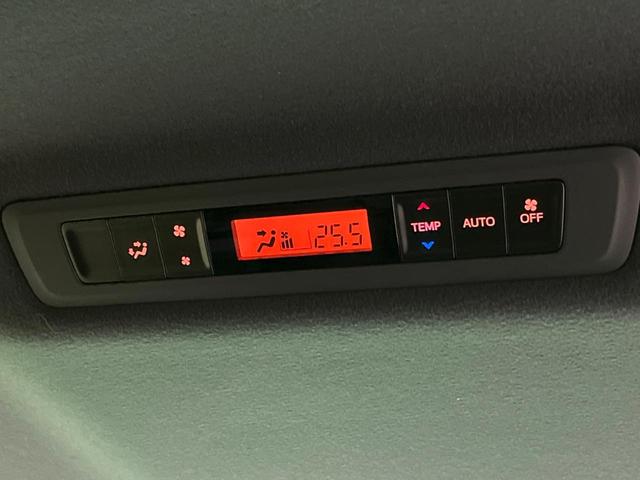 ノア ハイブリッドＧ　純正９インチナビ　両側電動　バックカメラ　禁煙車　ドラレコ　ＥＴＣ　ＬＥＤヘッド　衝突軽減　フルセグ　Ｂｌｕｅｔｏｏｔｈ　オートエアコン　オートハイビーム（36枚目）