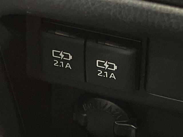 ノア ハイブリッドＧ　純正９インチナビ　両側電動　バックカメラ　禁煙車　ドラレコ　ＥＴＣ　ＬＥＤヘッド　衝突軽減　フルセグ　Ｂｌｕｅｔｏｏｔｈ　オートエアコン　オートハイビーム（49枚目）