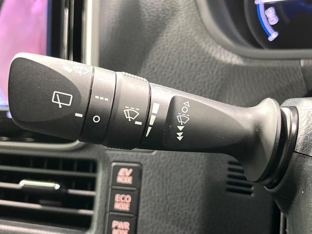 ノア ハイブリッドＧ　純正９インチナビ　両側電動　バックカメラ　禁煙車　ドラレコ　ＥＴＣ　ＬＥＤヘッド　衝突軽減　フルセグ　Ｂｌｕｅｔｏｏｔｈ　オートエアコン　オートハイビーム（55枚目）
