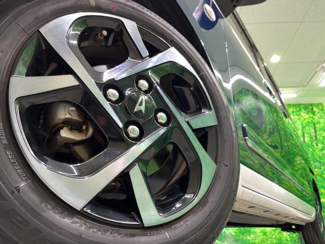 �y�����I�v�V�����P�T�C���`�A���~�z�C�[���z�����I�v�V�����z�C�[���𑕒��B���s���\�̌���ɉ����A�O�ς����X�^�C���b�V���ɂȂ��Ă��܂��B