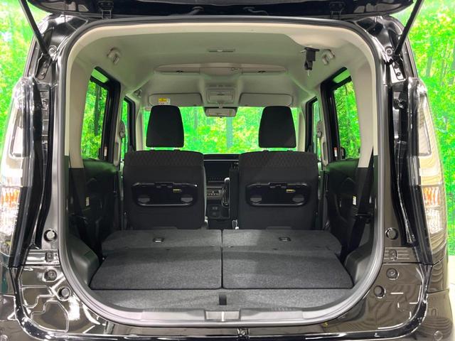 ���i�̂���������ʋ΁A���}���ɏ\���ȉ׎��X�y�[�X���m�ۂ��Ă���܂��B�Z�J���h�V�[�g��|���ƁA�傫�ȉו��̐ύڂ��\�ł���