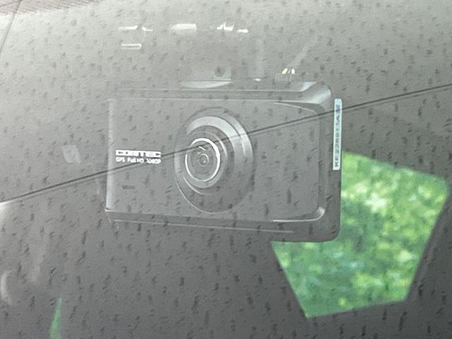 ヴェゼル ハイブリッドＸ・ホンダセンシング　後期　純正８インチナビ　バックカメラ　衝突軽減　レーダークルーズ　ＥＴＣ　ドラレコ　ＬＥＤヘッド　電子パーキング　スマートキー　オートエアコン　純正１６インチアルミホイール（5枚目）