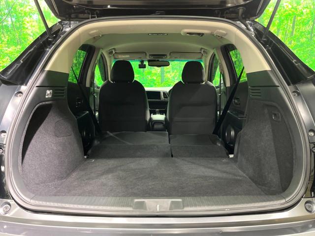 ヴェゼル ハイブリッドＸ・ホンダセンシング　後期　純正８インチナビ　バックカメラ　衝突軽減　レーダークルーズ　ＥＴＣ　ドラレコ　ＬＥＤヘッド　電子パーキング　スマートキー　オートエアコン　純正１６インチアルミホイール（11枚目）