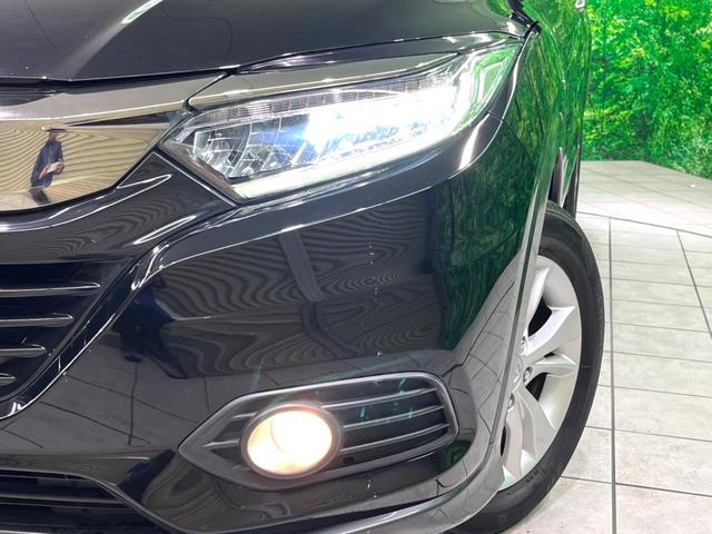 ヴェゼル ハイブリッドＸ・ホンダセンシング　後期　純正８インチナビ　バックカメラ　衝突軽減　レーダークルーズ　ＥＴＣ　ドラレコ　ＬＥＤヘッド　電子パーキング　スマートキー　オートエアコン　純正１６インチアルミホイール（13枚目）