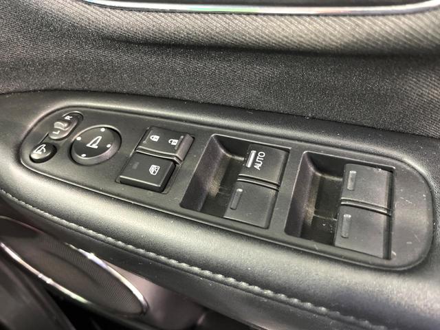 ヴェゼル ハイブリッドＸ・ホンダセンシング　後期　純正８インチナビ　バックカメラ　衝突軽減　レーダークルーズ　ＥＴＣ　ドラレコ　ＬＥＤヘッド　電子パーキング　スマートキー　オートエアコン　純正１６インチアルミホイール（56枚目）