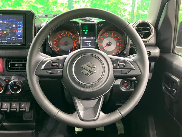 ジムニー ＸＣ　ＭＴ車　８インチナビ　バックカメラ　ＥＴＣ　４ＷＤ　衝突軽減　スマートキー　ＬＥＤヘッド　クルーズコントロール　シートヒーター　オートエアコン（12枚目）