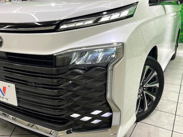 ヴォクシー Ｓ－Ｚ　７人　純正１０インチナビ　後席モニター　両側電動スライドドア　バックカメラ　ＥＴＣ　衝突軽減　レーダークルーズ　シートヒーター　電子パーキング　ＬＥＤヘッド　スマートキー（13枚目）