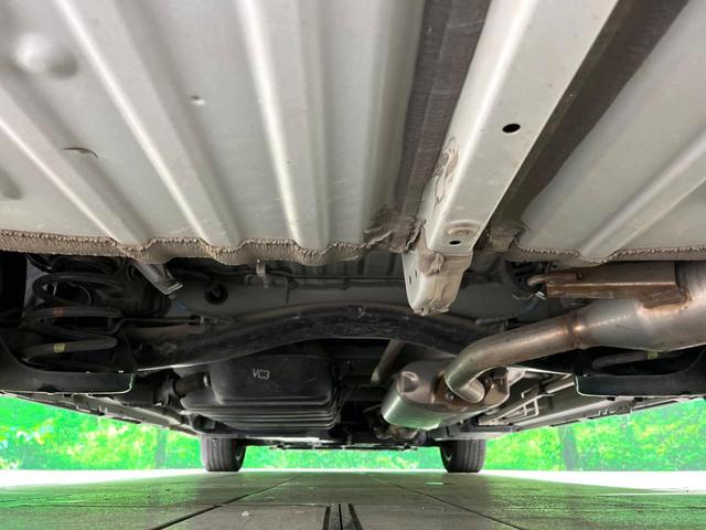 ヴォクシー Ｓ－Ｚ　７人　純正１０インチナビ　後席モニター　両側電動スライドドア　バックカメラ　ＥＴＣ　衝突軽減　レーダークルーズ　シートヒーター　電子パーキング　ＬＥＤヘッド　スマートキー（21枚目）