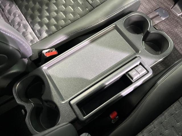 ヴォクシー Ｓ－Ｚ　７人　純正１０インチナビ　後席モニター　両側電動スライドドア　バックカメラ　ＥＴＣ　衝突軽減　レーダークルーズ　シートヒーター　電子パーキング　ＬＥＤヘッド　スマートキー（42枚目）
