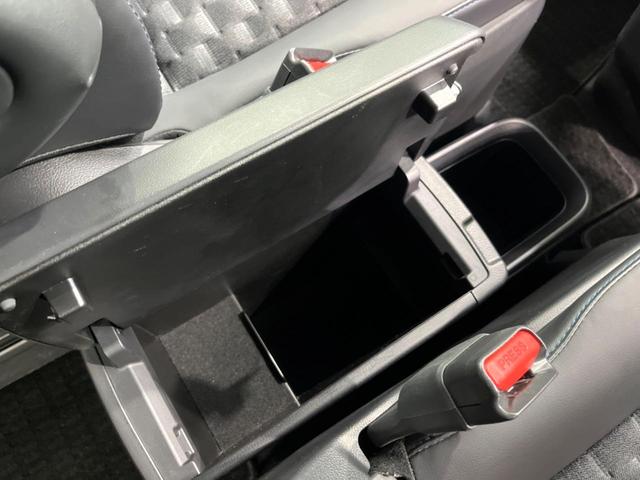 ヴォクシー Ｓ－Ｚ　７人　純正１０インチナビ　後席モニター　両側電動スライドドア　バックカメラ　ＥＴＣ　衝突軽減　レーダークルーズ　シートヒーター　電子パーキング　ＬＥＤヘッド　スマートキー（52枚目）