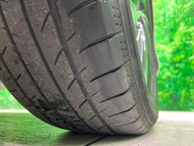 ヴォクシー Ｓ－Ｚ　７人　純正１０インチナビ　後席モニター　両側電動スライドドア　バックカメラ　ＥＴＣ　衝突軽減　レーダークルーズ　シートヒーター　電子パーキング　ＬＥＤヘッド　スマートキー（68枚目）