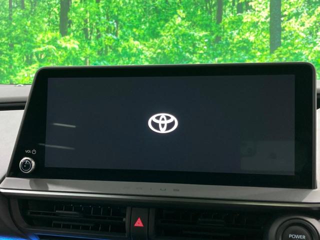 プリウス Ｚ　モデリスタエアロ　シグネチャーイルミ　１９インチモデリスタアルミホイール　純正１２インチナビ　全周囲カメラ　ＡＣ１００Ｖ　衝突軽減　レーダークルーズ　レザー調シート　　パワーシート　パワーバックドア（4枚目）