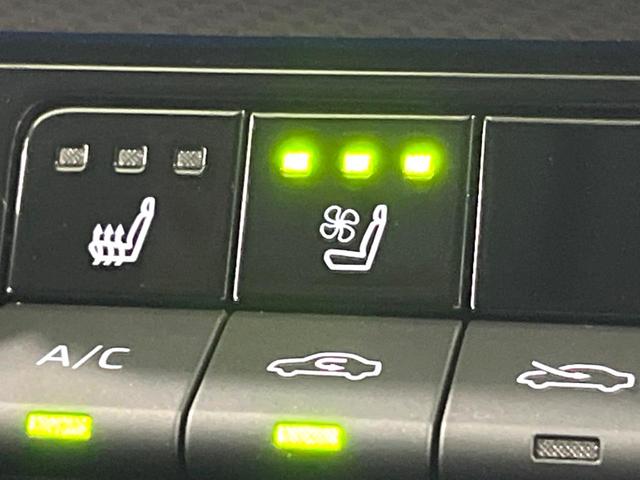 プリウス Ｚ　モデリスタエアロ　シグネチャーイルミ　１９インチモデリスタアルミホイール　純正１２インチナビ　全周囲カメラ　ＡＣ１００Ｖ　衝突軽減　レーダークルーズ　レザー調シート　　パワーシート　パワーバックドア（41枚目）