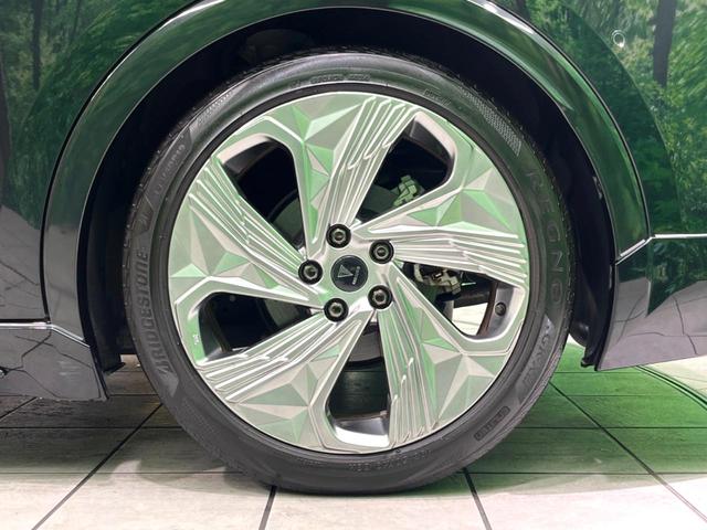 プリウス Ｚ　モデリスタエアロ　シグネチャーイルミ　１９インチモデリスタアルミホイール　純正１２インチナビ　全周囲カメラ　ＡＣ１００Ｖ　衝突軽減　レーダークルーズ　レザー調シート　　パワーシート　パワーバックドア（68枚目）