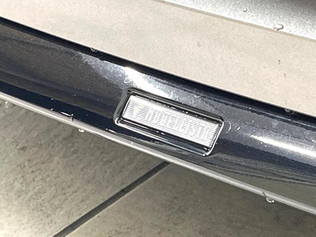 プリウス Ｚ　モデリスタエアロ　シグネチャーイルミ　１９インチモデリスタアルミホイール　純正１２インチナビ　全周囲カメラ　ＡＣ１００Ｖ　衝突軽減　レーダークルーズ　レザー調シート　　パワーシート　パワーバックドア（73枚目）