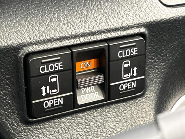 シエンタ ハイブリッドＧ　クエロ　禁煙　ＢＩＧーＸ９インチナビ　両側電動スライド　ＯＰ１６インチアルミホイール　バックカメラ　衝突軽減　ハーフレザーシート　コーナーセンサー　スマートキー　ＬＥＤヘッド　ＥＴＣ（5枚目）