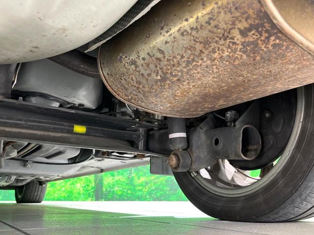 シエンタ ハイブリッドＧ　クエロ　禁煙　ＢＩＧーＸ９インチナビ　両側電動スライド　ＯＰ１６インチアルミホイール　バックカメラ　衝突軽減　ハーフレザーシート　コーナーセンサー　スマートキー　ＬＥＤヘッド　ＥＴＣ（26枚目）