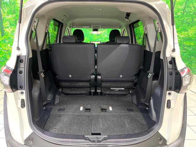 シエンタ ハイブリッドＧ　クエロ　禁煙　ＢＩＧーＸ９インチナビ　両側電動スライド　ＯＰ１６インチアルミホイール　バックカメラ　衝突軽減　ハーフレザーシート　コーナーセンサー　スマートキー　ＬＥＤヘッド　ＥＴＣ（42枚目）