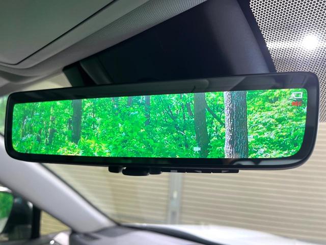 �y�f�W�^���C���i�[�~���[�z��Ȃ̑傫�ȉו��⓯��҂Ō�����m�F���Â炢���ł����S�I�J�������B�e�����ԗ�����̉f�������[���~���[���ɕ\���B�N���A�Ȏ��E�ŏ󋵂̊m�F���\�ł��I