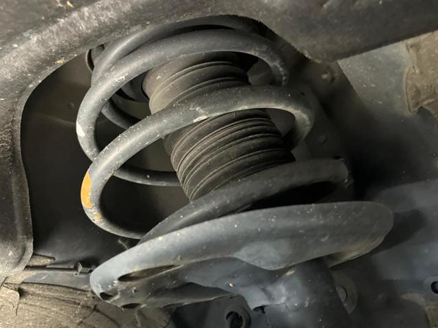 アルファード ２．５Ｓ　Ｃパッケージ　サンルーフ　ＢＩＧＸ１１インチナビ　後席モニター　両側電動　３眼ＬＥＤ　バックカメラ　デジタルインナーミラー　衝突軽減　レーダークルーズ　電動リアゲート　レザー調シート　前席シートエアコン　ドラレコ（20枚目）