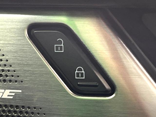 ＭＡＺＤＡ３セダン ２０Ｓプロアクティブ　ツーリングセレクション　純正８型ナビ　全周囲カメラ　ＢＯＳＥサウンド　衝突軽減システム　レーダークルーズ　パワーシート　ドラレコ　コーナーセンサー　スマートキー　ＬＥＤヘッド　ビルトインＥＴＣ　純正１８インチアルミ（54枚目）